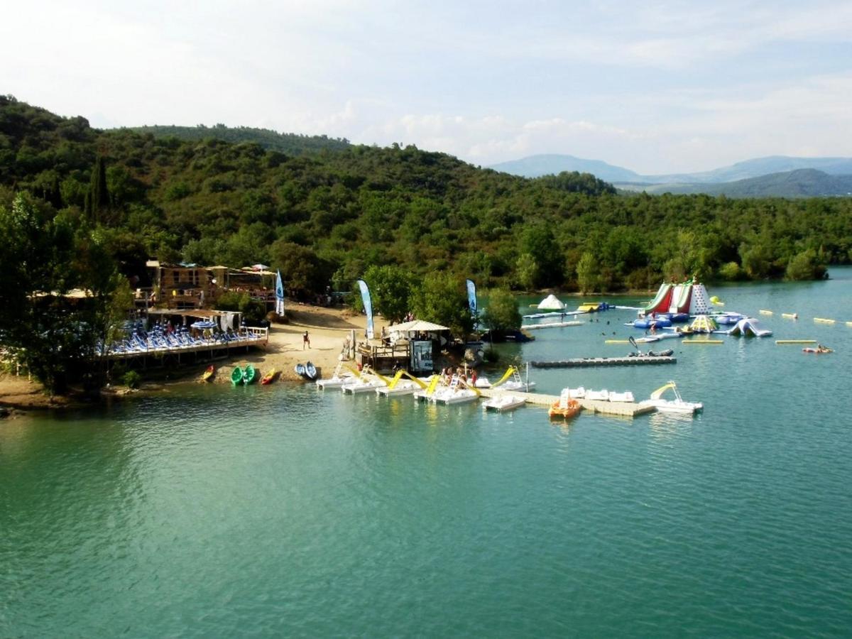 15Mn De Cannes, Villa La Soleiade , 3Gites 2-4 Pers Type T2, Climatises, Piscine, Au Lac De Saint-Cassien Var Montauroux Luaran gambar