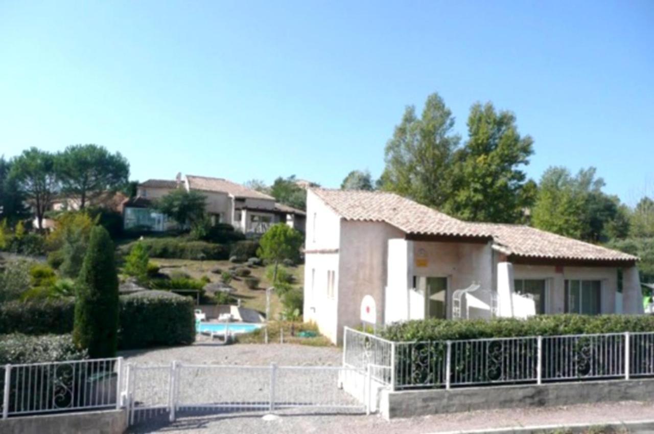 15Mn De Cannes, Villa La Soleiade , 3Gites 2-4 Pers Type T2, Climatises, Piscine, Au Lac De Saint-Cassien Var Montauroux Luaran gambar