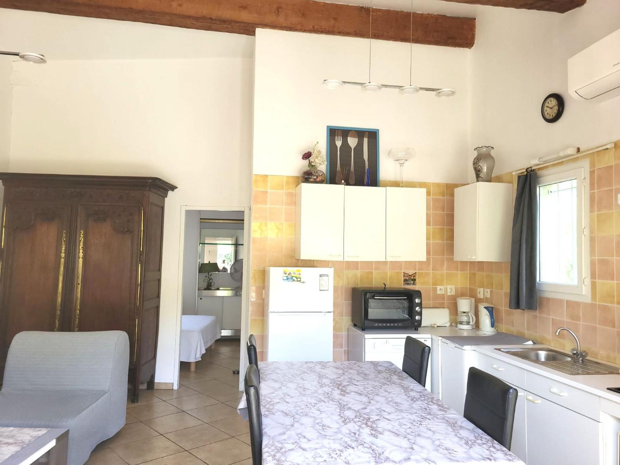 15Mn De Cannes, Villa La Soleiade , 3Gites 2-4 Pers Type T2, Climatises, Piscine, Au Lac De Saint-Cassien Var Montauroux Luaran gambar