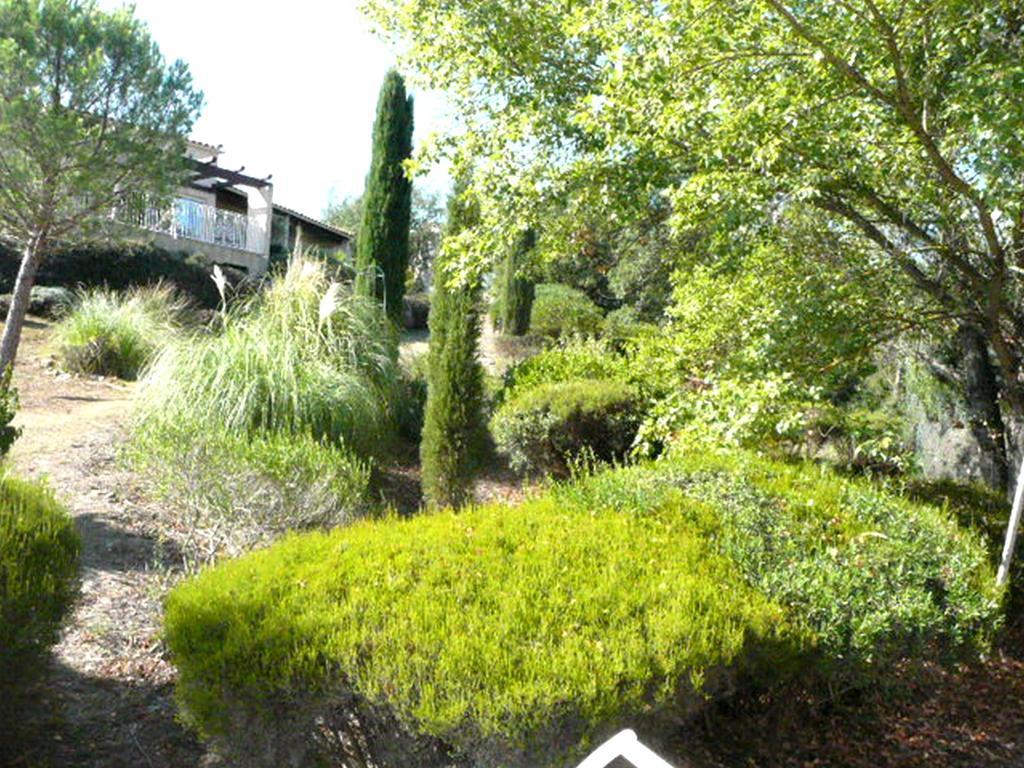15Mn De Cannes, Villa La Soleiade , 3Gites 2-4 Pers Type T2, Climatises, Piscine, Au Lac De Saint-Cassien Var Montauroux Bilik gambar